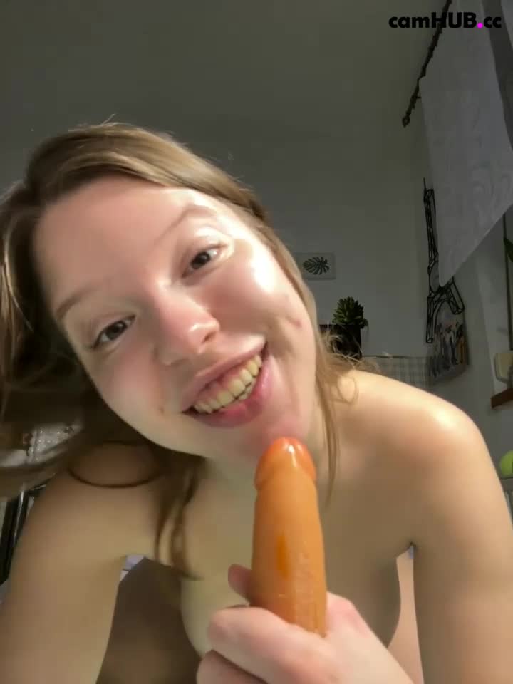 Performer Kimczii_ - #1 Records Sex Cam | ePornREC