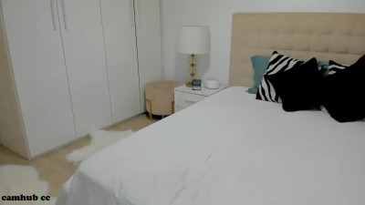 l_u_a_ myfreecams 2022-july-04 19:28_3_1