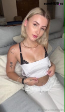 LiniKlein Strips naked fucks her pussy with a  dildo Onlyfans