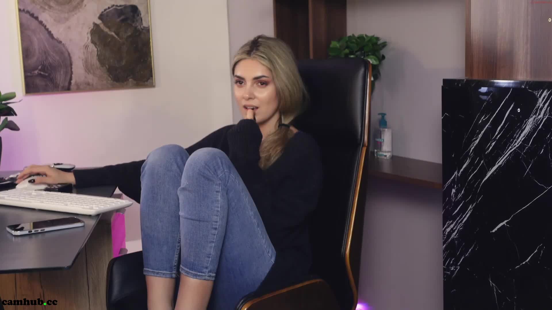 Performer alliesynn 25.02.2022 female webcam, # 1 Porn Archive - ePornREC