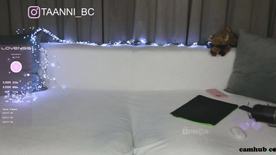 taanni_bc aka Ta��nni webcam_5