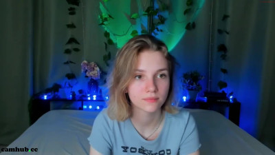 Watch helenchristensen 15-july-2022 1912_female_chaturbate_2_5