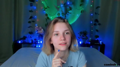 Watch helenchristensen 15-july-2022 1912_female_chaturbate_3