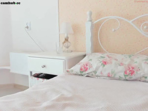 imbaregirl 04-09-2019 1132_myfreecams_5