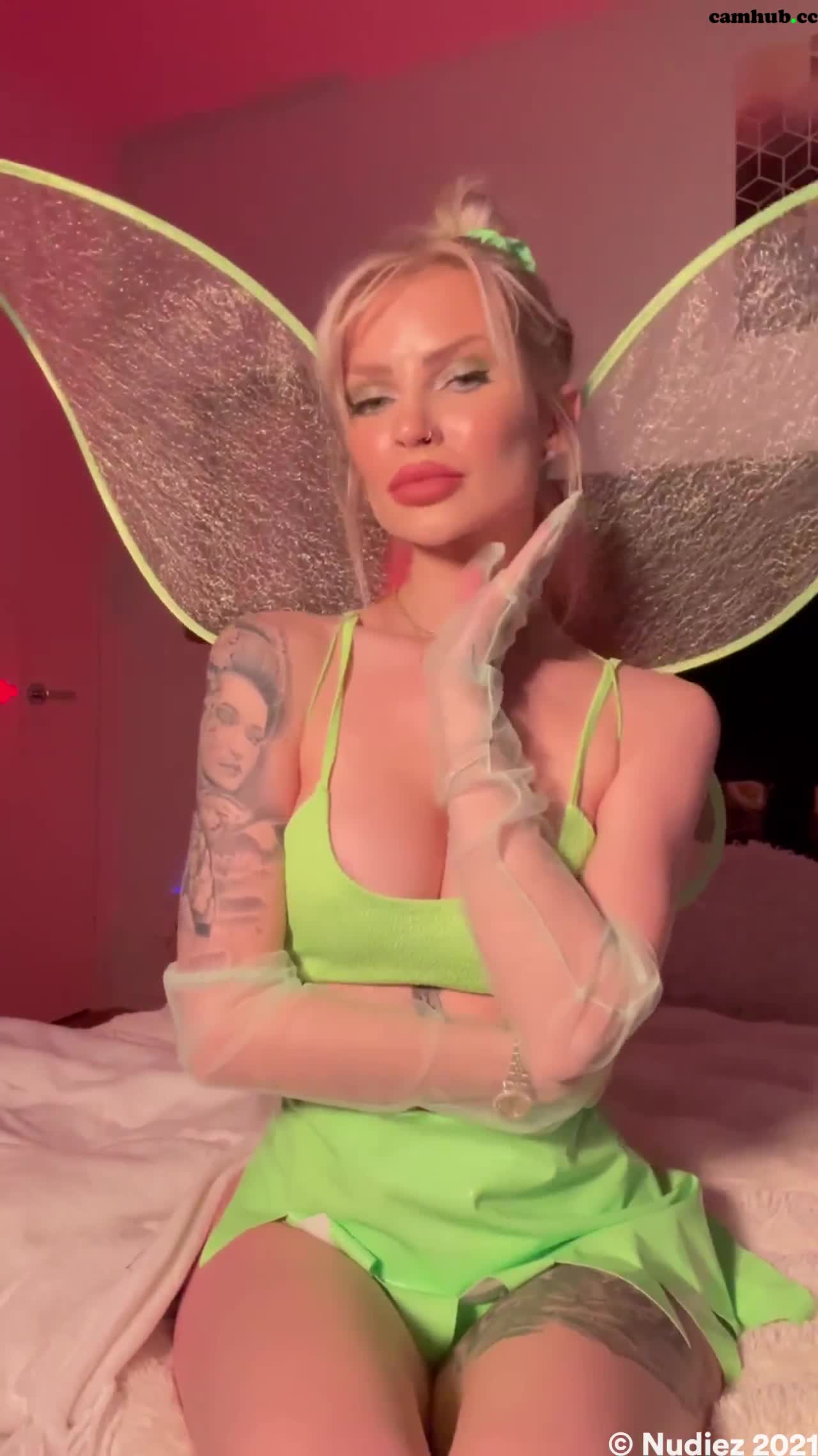 Performer LaynaBoo aka Layna Boo aka laynaaboo onlyfans 11-03-2022 performance stream Porn - #1 Records Sex Cam | ePornREC