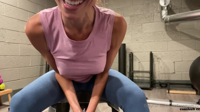 No Face Mom aka nofacemom77 onlyfans 1-01-2022 performance stream Porn