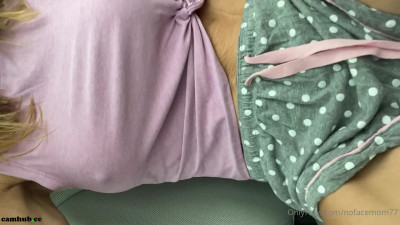 No Face Mom aka nofacemom77 onlyfans Beautiful passionate sport with dildo