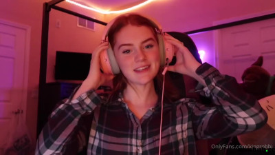 Robbi aka robbiocnl onlyfans Amazing kralja masturbates in private