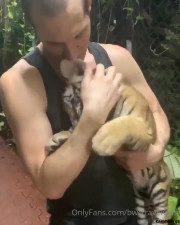 bwctravelvids onlyfans onlyfans Latest June 2022 video 43