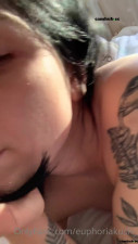 euphoriakush.h onlyfans Amazing lady pulls tits