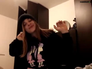 Kendall Tyler_Kendall Tyler Sweet babe sucks dildo