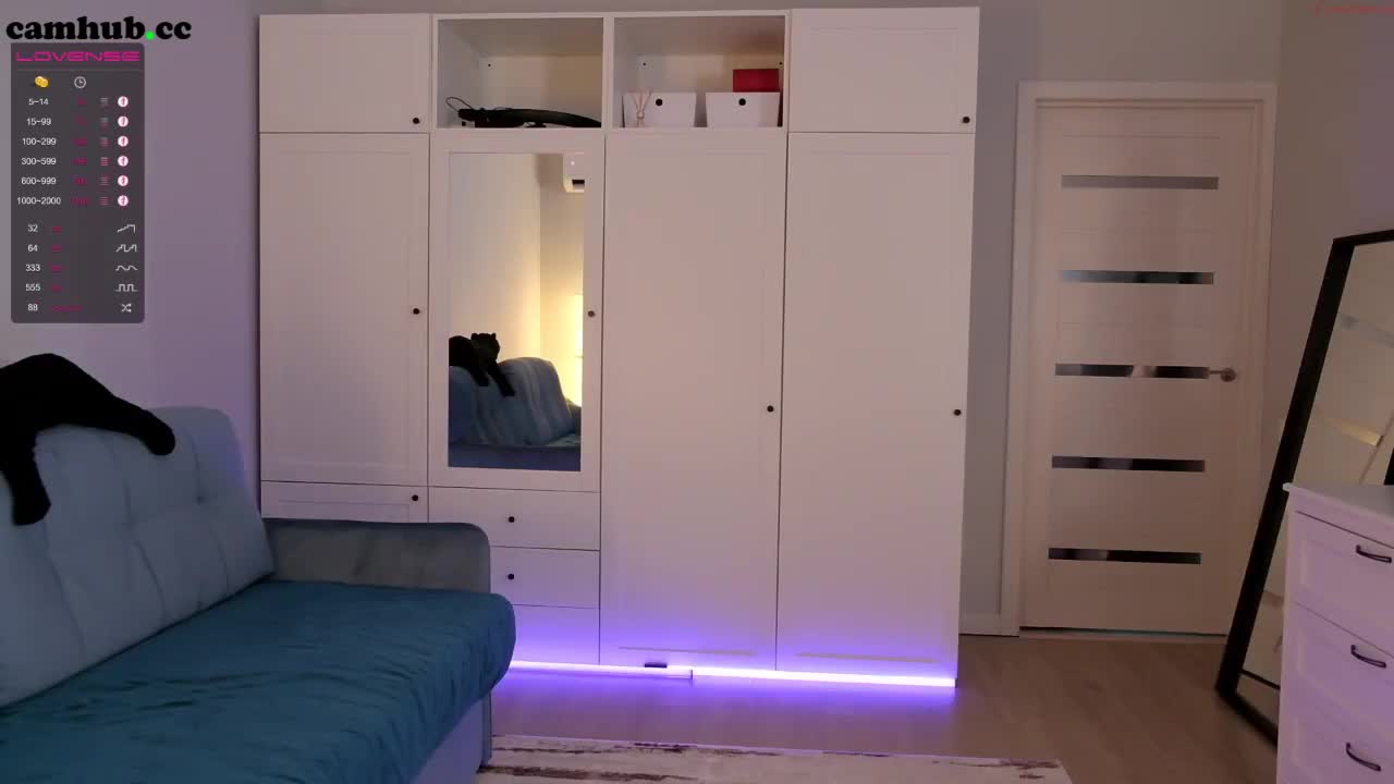 Performer [chaturbate.com] _blackbee_ 20.05.2022 female_webcam - #1 Records Sex Cam | ePornREC