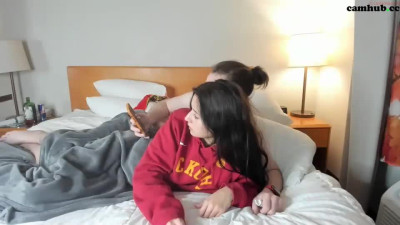 [chaturbate.com] pamntommytake2 21.05.2022 couple_webcam