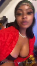 Alexis Skyy aka alexisskyyofficial onlyfans Gorgeous model fucks cunt