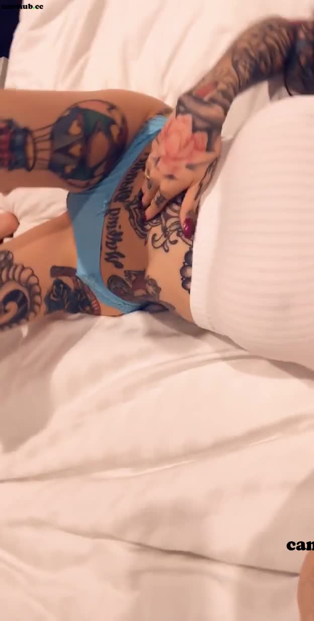 Performer alxagc onlyfans Spectacular skin cleaves the vagina with a large dildo - #1 Records Sex Cam | ePornREC