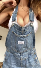 Ashley Tervort onlyfans Sweet blondie fucks with a toy