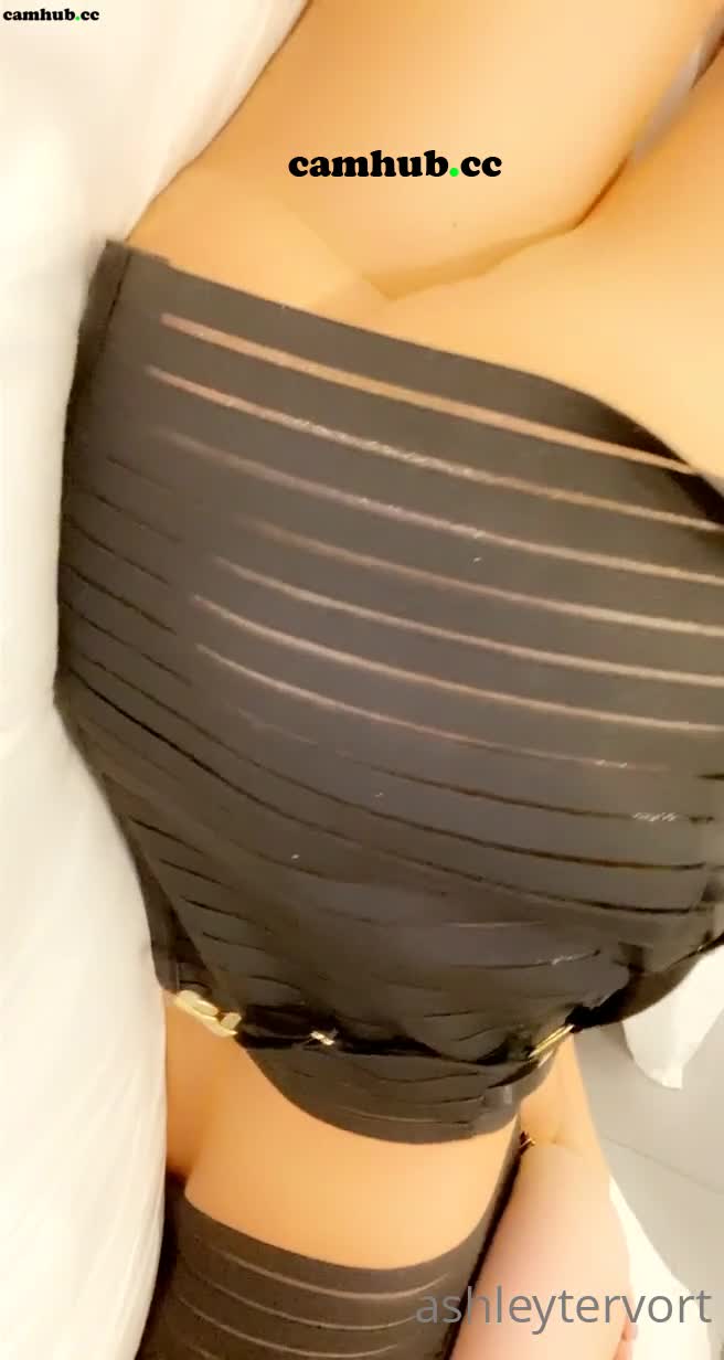 Performer Ashley Tervort onlyfans Gorgeous ladies twirl tight ass - #1 Records Sex Cam | ePornREC