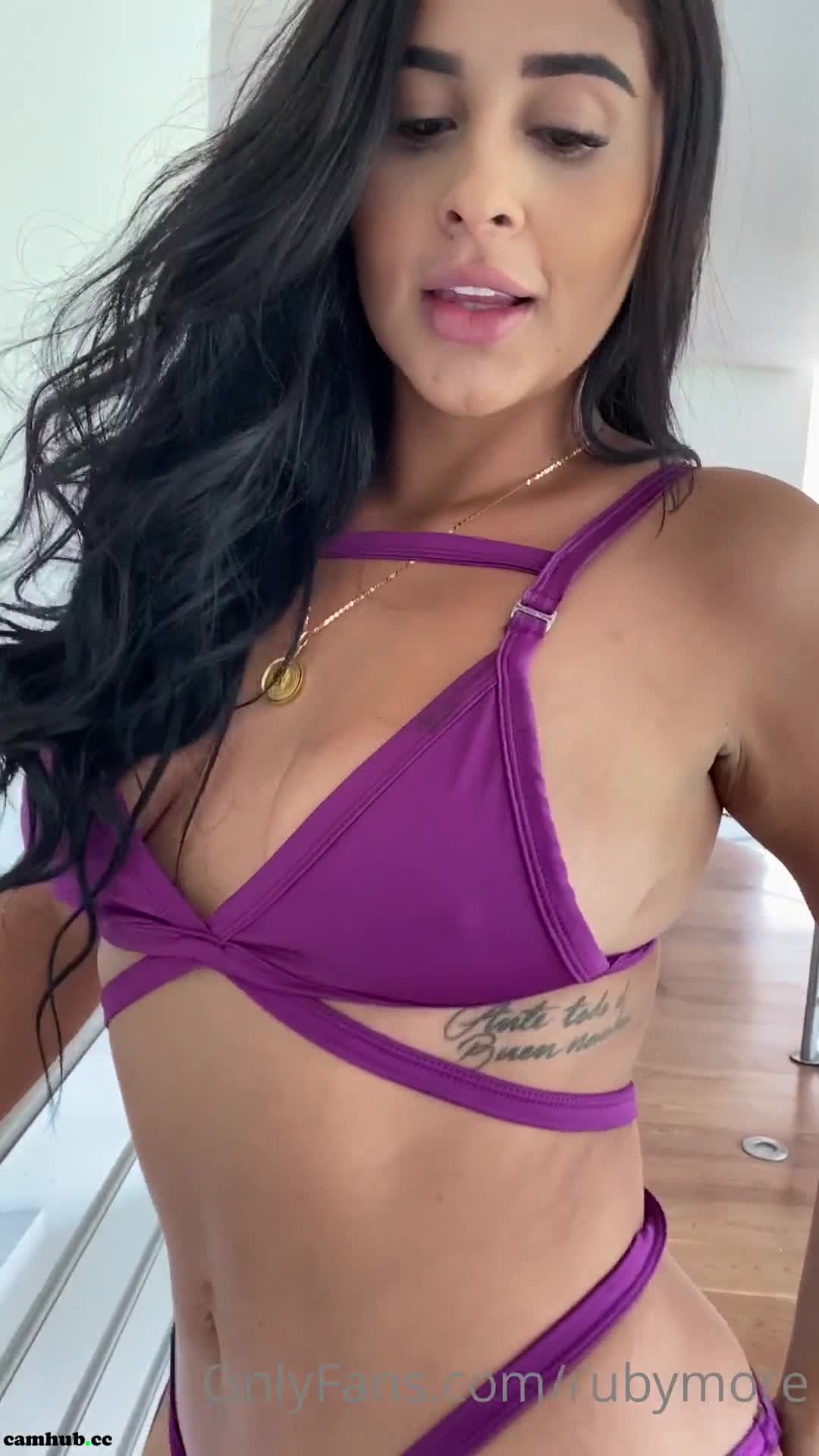 Performer COLOMBIAN PUSSY aka Ruby More aka rubymore onlyfans 44642 - #1 Records Sex Cam | ePornREC