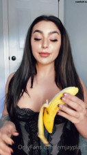 Emily Rinaudo aka Emjayplays onlyfans 22_03_2022 broadcast 2022