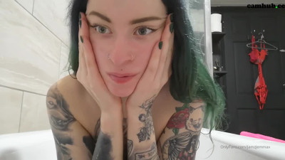 jamzjemmax onlyfans Naughty bitch fucks pussy