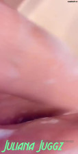 julianajuggz onlyfans wet between your legs