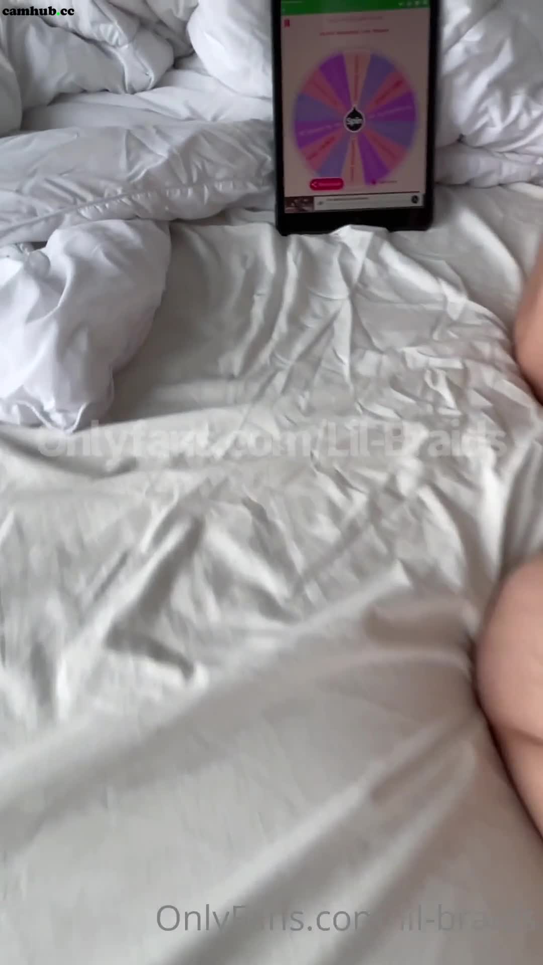 Performer Lil Braids aka lilakabraids aka Lilbraids onlyfans Elegant plays with pussy - #1 Records Sex Cam | ePornREC