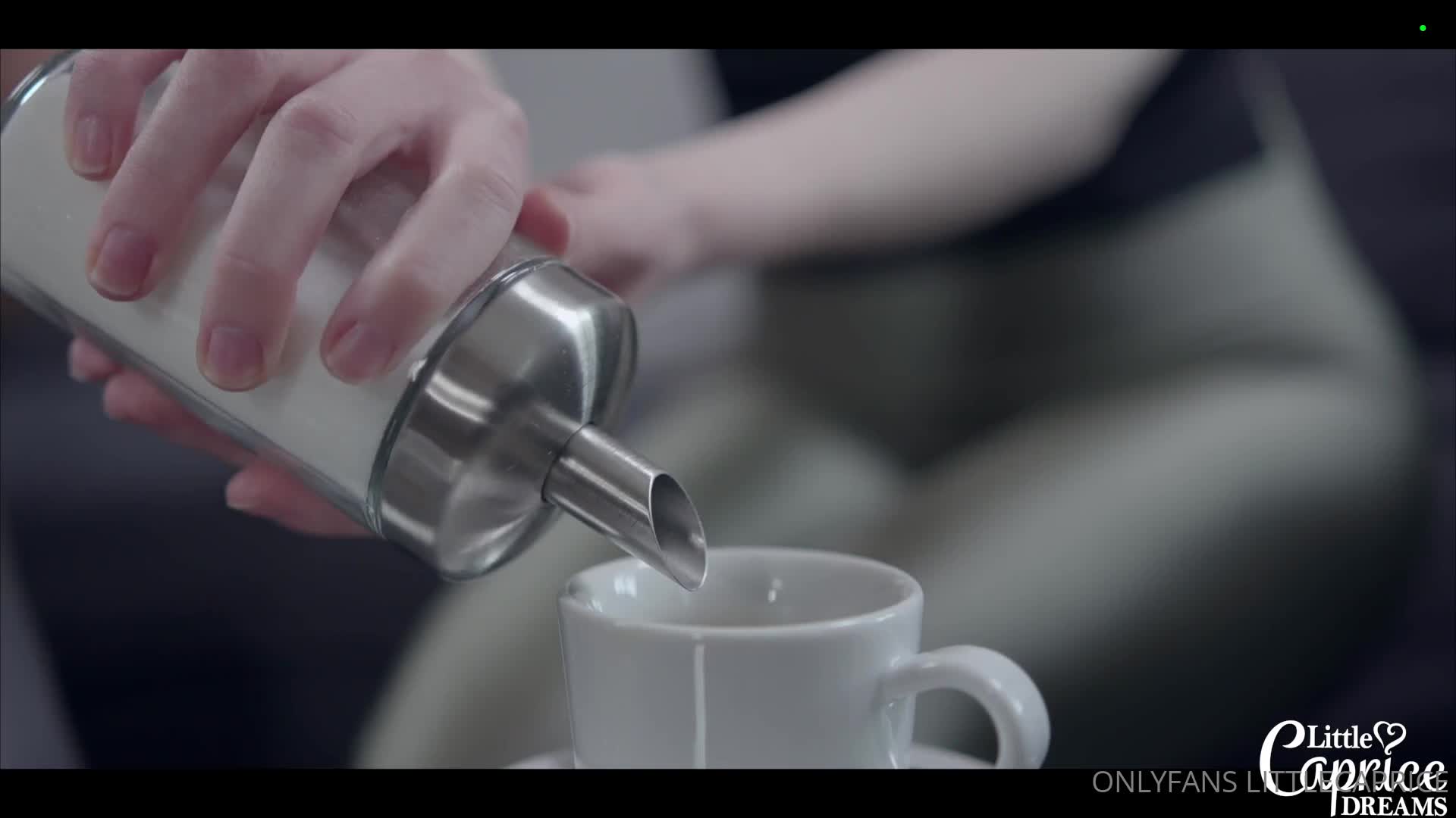 Performer Little Caprice aka littlecaprice onlyfans April/13/2022 - #1 Records Sex Cam | ePornREC