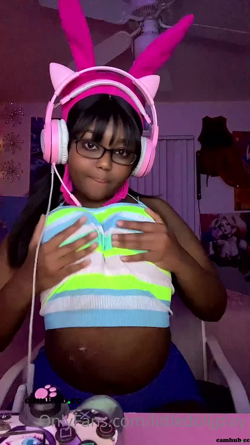 Performer littledolljplay onlyfans  sweet babe shining in holes - #1 Records Sex Cam | ePornREC