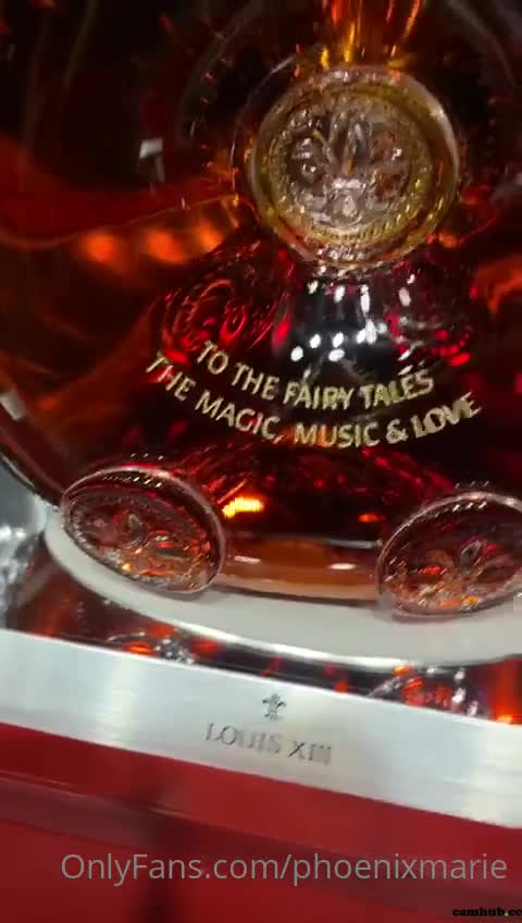 Performer Phoenix Marie aka phoenixmarie onlyfans  dancing naked and pulling pussy - #1 Records Sex Cam | ePornREC