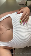 Tianna aka tiannaann onlyfans 3 March 2022 webcam masturbation