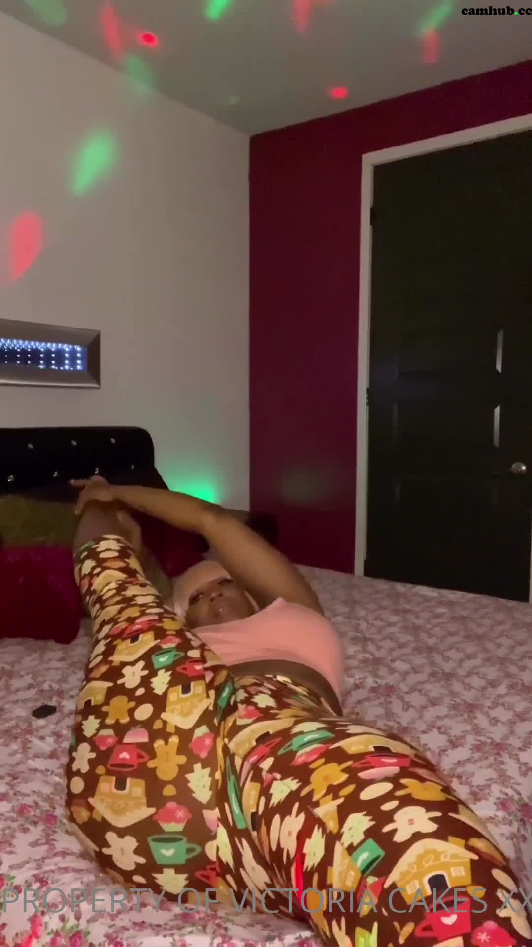 Performer Victoria Cakes VIP aka victoriacakes onlyfans 44641 - #1 Records Sex Cam | ePornREC