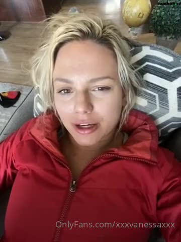 Performer xxxvanessaxxx onlyfans  shows her pussy on the chair - #1 Records Sex Cam | ePornREC