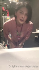 Jessie Lee aka tsjessielee onlyfans Nude bitch fucks pussy with phallus