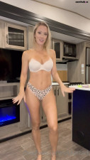 OnlyFans.22.10.02.Vicky.Stark.Stockings.Try.On.XXX.2160p.MP4-P2P
