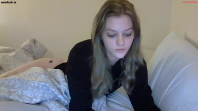 unholyxholly chaturbate 3-march-2023 pushed her panties aside