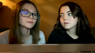 princesshayli1 chaturbate fuck her small pussy hole 2023