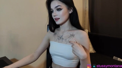 Stussy 211209 0535 CloseUpPussy&Tits