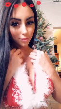 onlyfans gorgeous sex bomb caresses sex lips