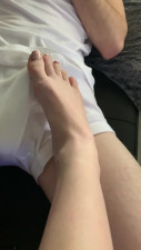 Chloe aka simplychlo aka misspnktoes aka Chloe Nicole aka pnktoes onlyfans busty bitch fucks her shaved pussy