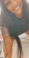 Kandy aka eatmahkandy onlyfans  finger in the cave