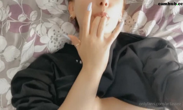 Anna aka Ariel Next Door aka Arilaviee aka ArielLush aka LoveMeGentle onlyfans vicious girl relish fingers with herself