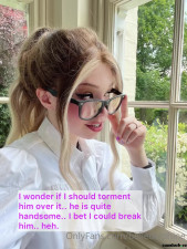 Belle Delphine aka belledelphine onlyfans  chic private