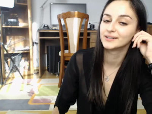 Vicky 160215 1335 TeasingWithFriend
