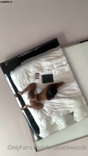 Bria Backwoods aka briabackwoods onlyfans fat woman fucks herself wild