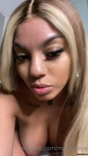 Mariaa Skyy aka mariaaskyy onlyfans the delightful skin is furiously fucking both holes-