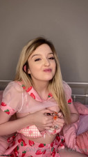 Lexi Lore aka lexilore onlyfans most recent record may-15-2022