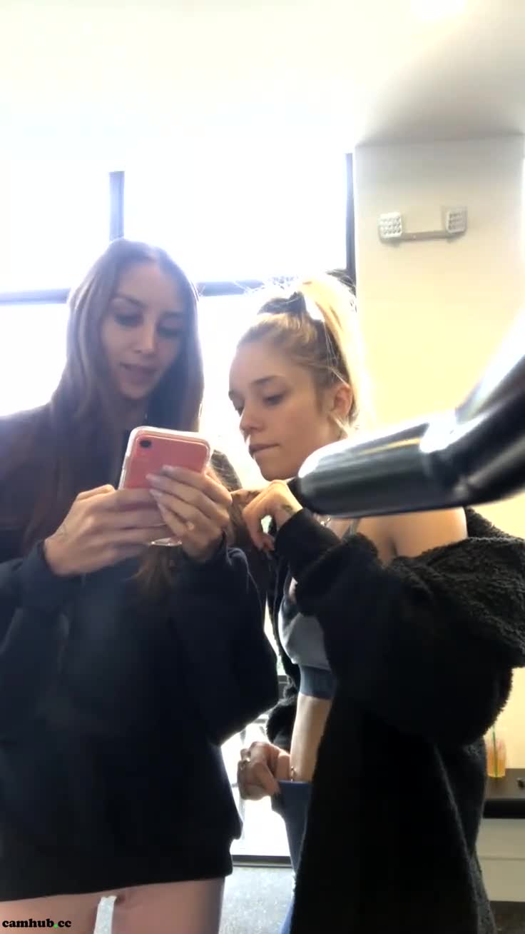 Performer Kali Roses aka kaliroses onlyfans 9-01-2022 broadcast, # 1 Porn Archive - ePornREC